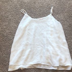 White dot detailed tank